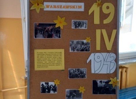 Powiększ obraz: 79. rocznica powstania w getcie warszawskim